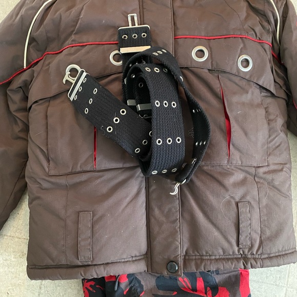 Snow suit with belt - Picture 3 of 9